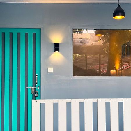 Traverse Luxe Hostel Палолем Экстерьер фото