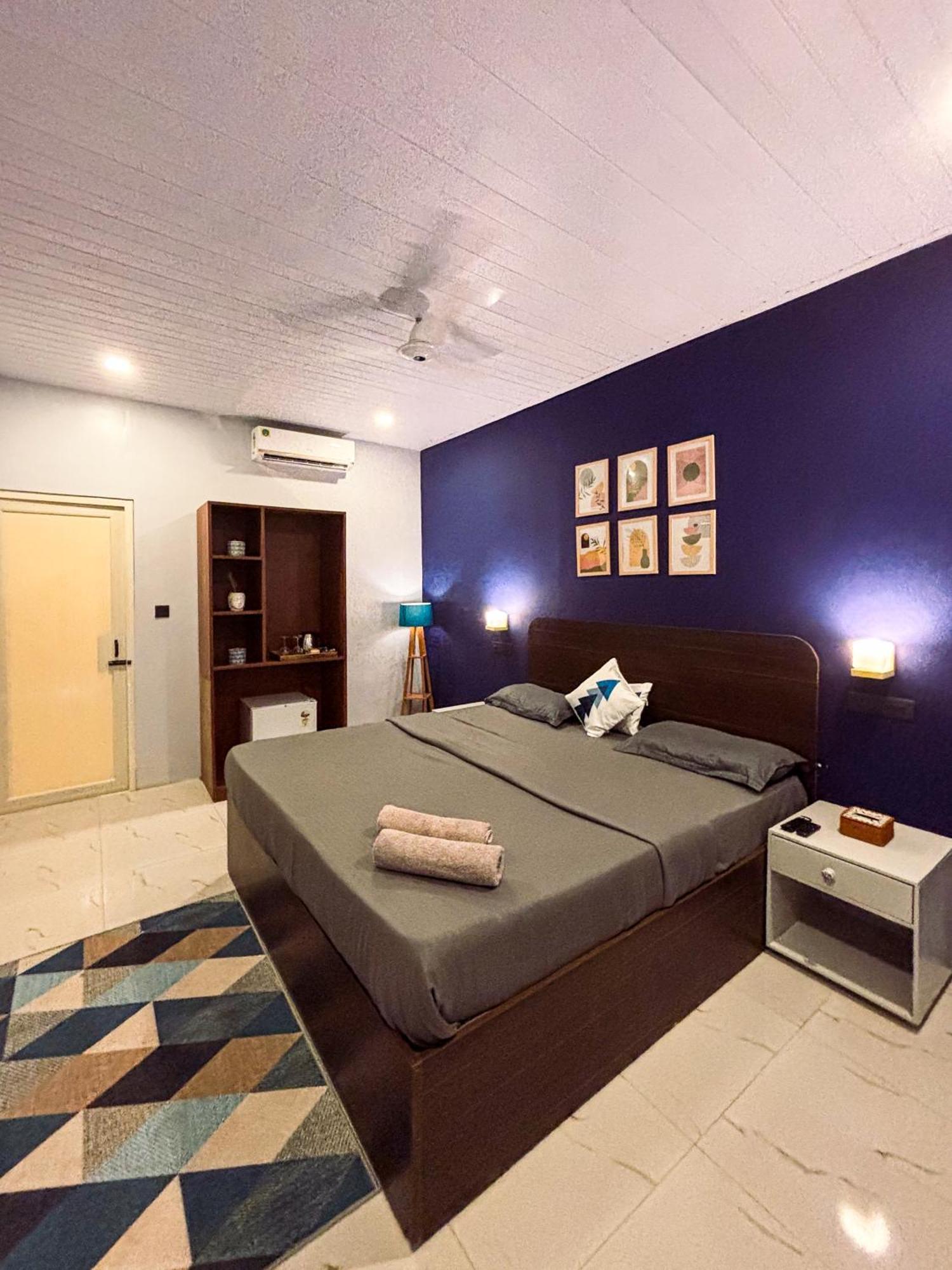 Traverse Luxe Hostel Палолем Экстерьер фото